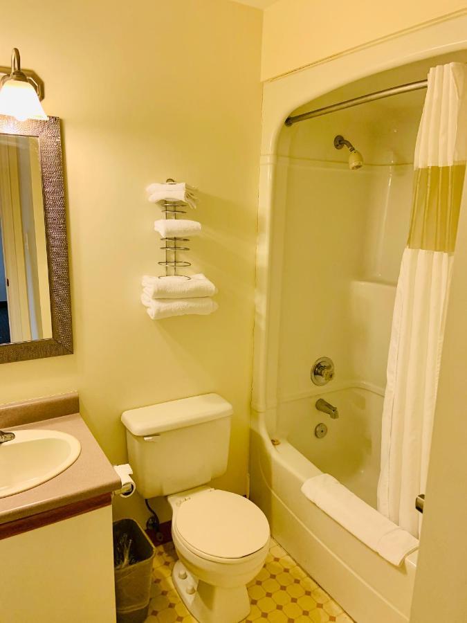 Green Acres Motel Mississauga Zewnętrze zdjęcie