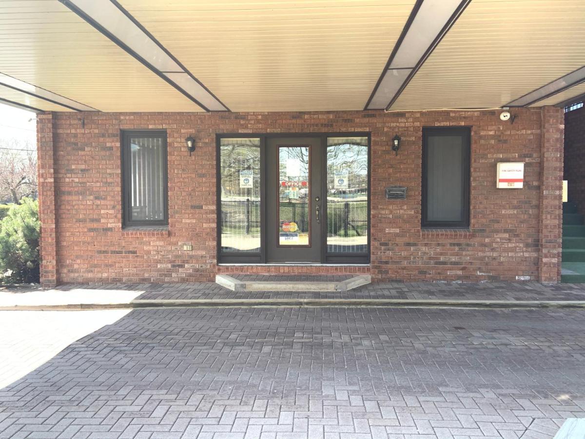 Green Acres Motel Mississauga Zewnętrze zdjęcie